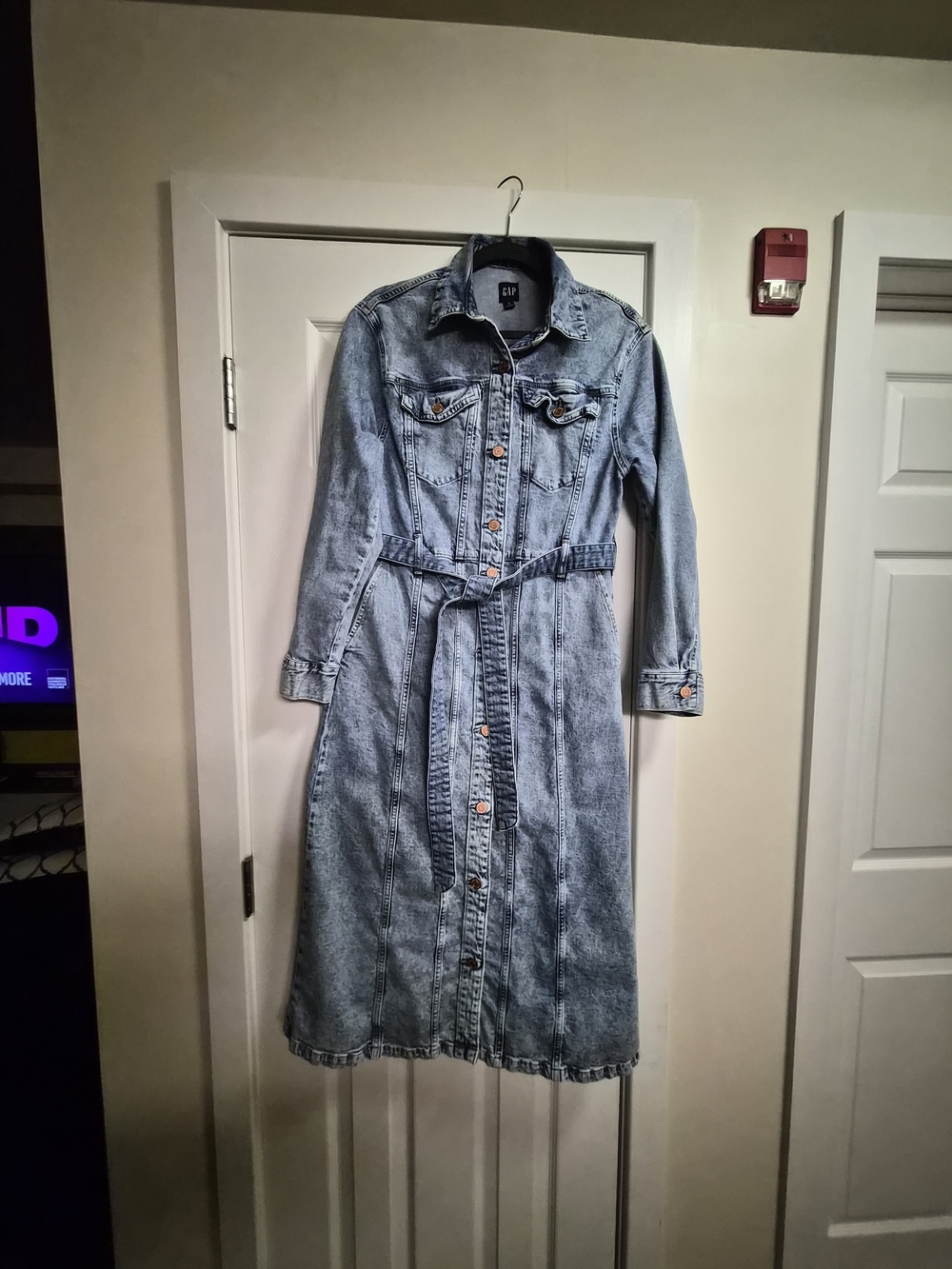 GAP Women’s Light Blue Denim Shirt Dress with Belt